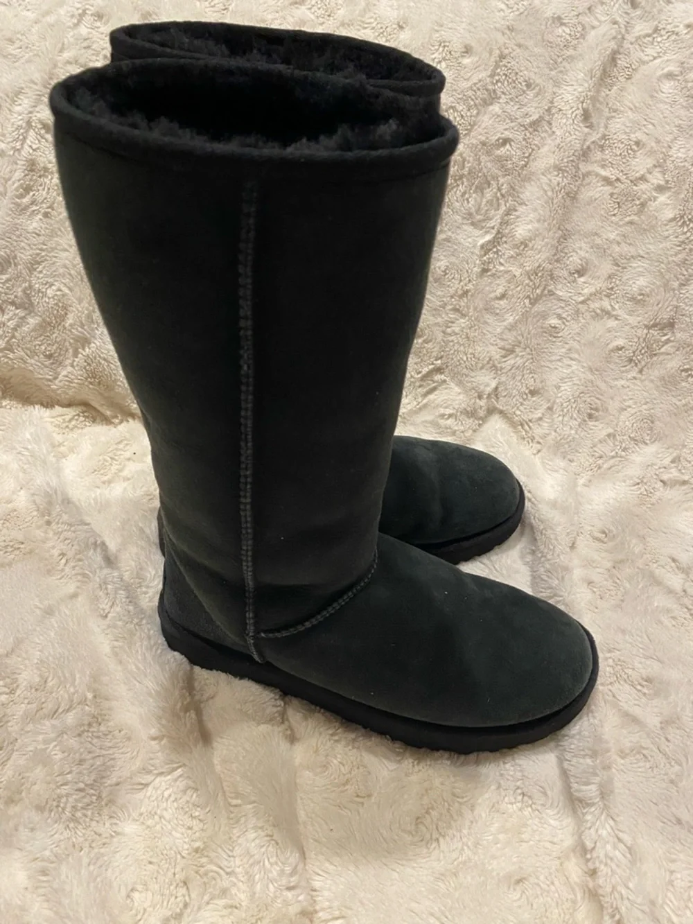 UGG timeless tall